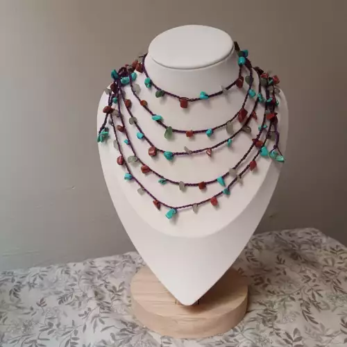 Collar mil vueltas en crochet Anartia accesorios tejido artesanal