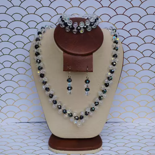 Collar tejido V aretes pulsera murano cristal negro