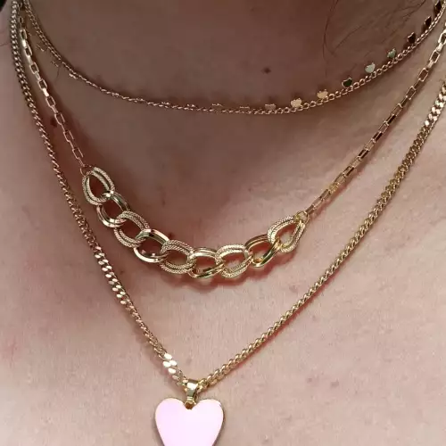 Collar Zenit layering corazón rosado zircón dorado