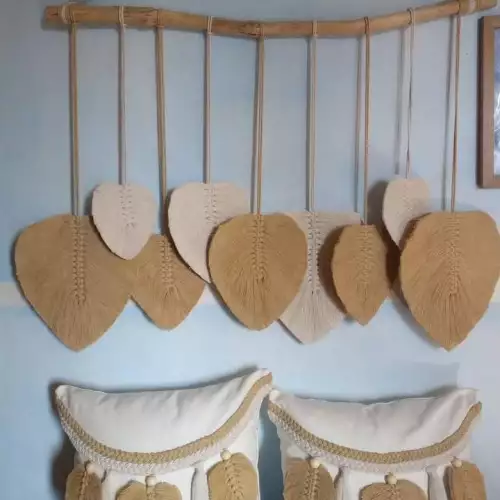 Combo cojines y tapiz tejido en macramé