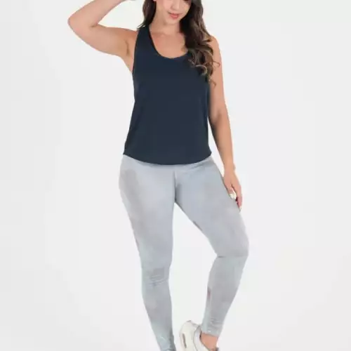 Conjunto deportivo blusa sin mangas y leggins control abdominal