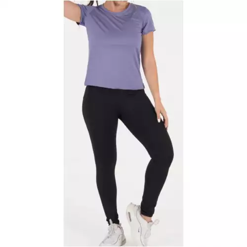 Conjunto deportivo mujer leggins y camiseta morada