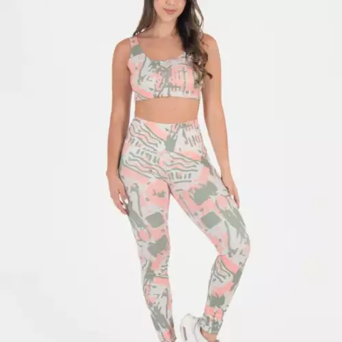 Conjunto deportivo mujer leggins y top estampado