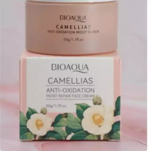 Crema facial camelias Bioaqua hidratante 50 gr
