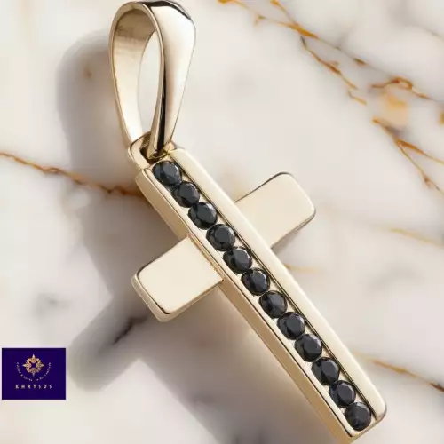 Dije cruz imperial con gemas negras oro laminado