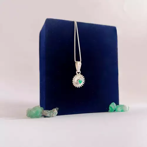 Dije Flora en plata lesy 9.25 y esmeraldas