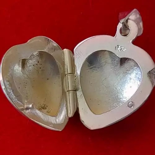 Dije relicario corazón en plata 925 para fotos