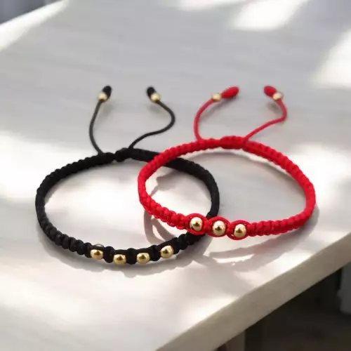 Dúo de manillas macramé love para parejas tejidas a mano