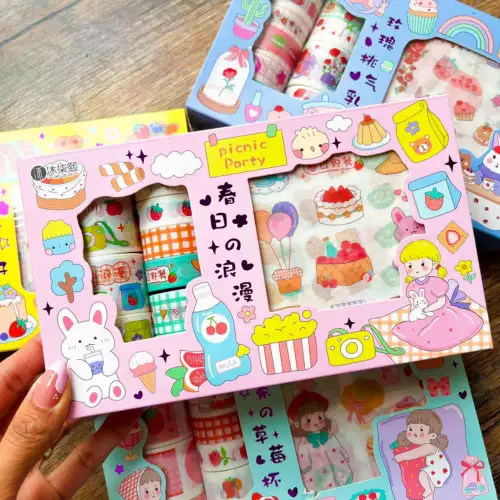 Estuche con 10 washitapes y stickers diseños kawaii