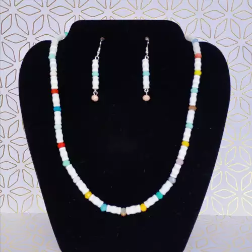 Juego collar aretes pulsera ojo de gato blanco murano