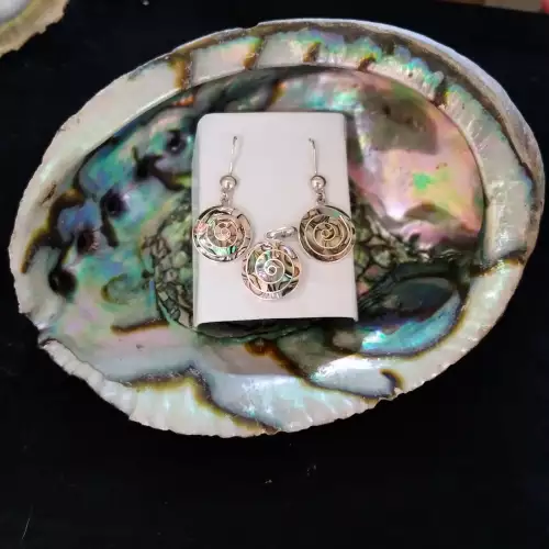 Juego Pachamama abulón aretes y dije plata 950