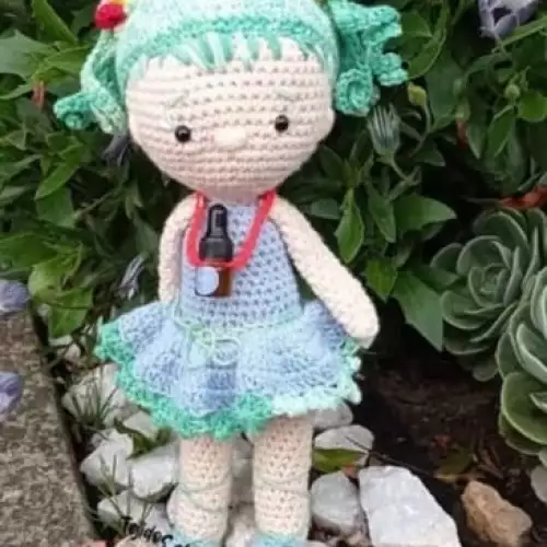 Juguete bailarina tejida a mano 20 cm antialérgico