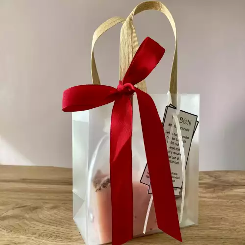 Kit baño rosas con jabón artesanal vela y sales