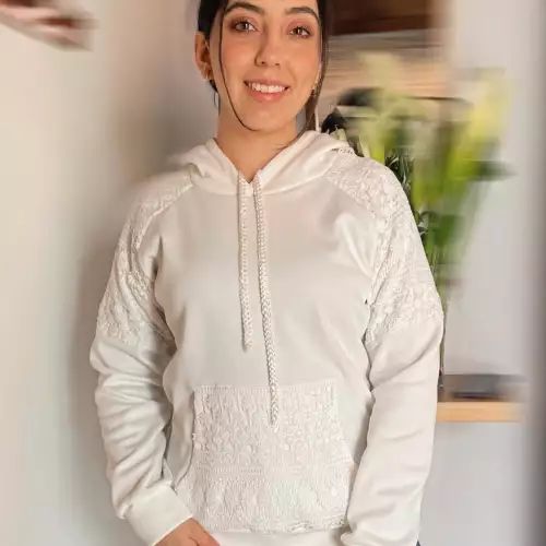 LINDO BUSO CON DETALLES EN GUIPIUR