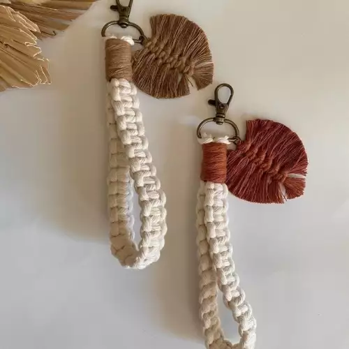 Llavero correa macramé boho para llaves y teléfono