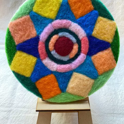 MANDALA CIRCULAR NEEDLE FELTING