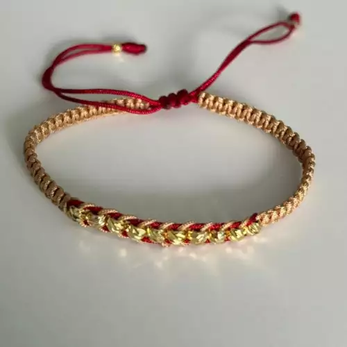 Manilla con balines diamantados moderna y combinable