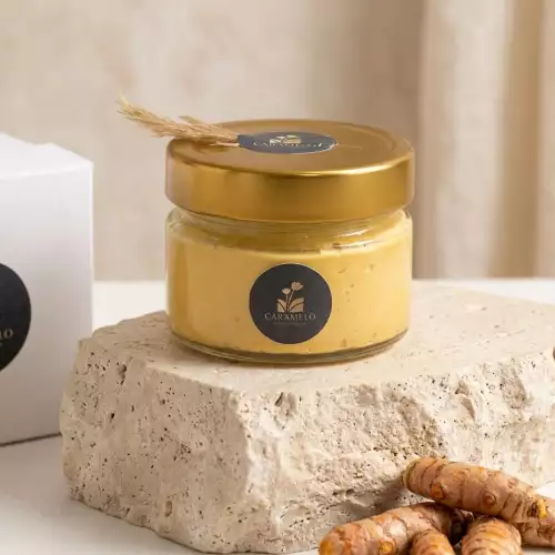 Mantequilla corporal cúrcuma y almendras 100gr