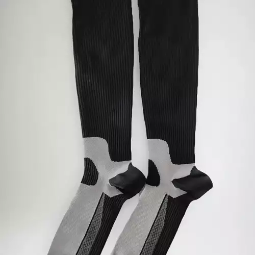 MEDIAS DE COMPRESION NEGRA-GRIS---L-XL 38-43