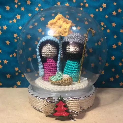 Mini nacimiento tejido crochet decorativo 5 cm