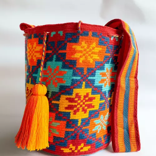 Mochila wayuu grande símbolo ancestral artesanal tejida