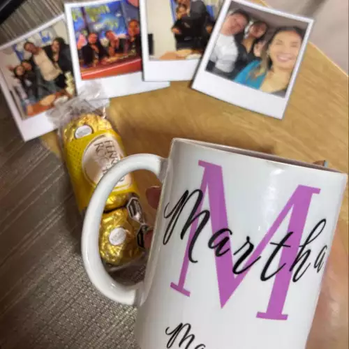 Mug + 4 Fotos Polaroid + Ferrero
