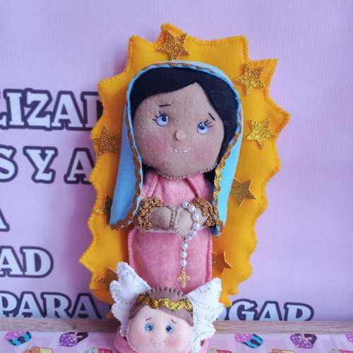 MUÑECA VIRGEN DE GUADALUPE La Plaza Morada