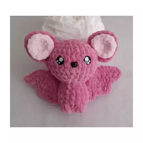 Murciélago amigurumi tejido a crochet rosado lila