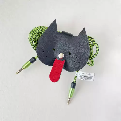 Organizador cables gato cuero genuino hecho a mano