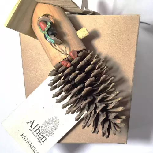 Pajarera colgante en guadua artesanal con aroma frutos rojos