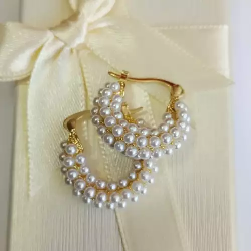 Pendientes aro con imitación de perla elegantes