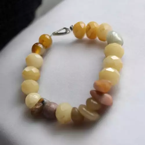 Pulsera elástica piedras amarillas con herraje dorado