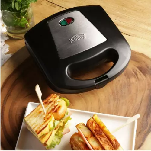 Sanduchera tipo panini para desayunos y comidas rápidas