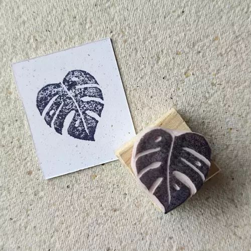 Sello Monstera 2