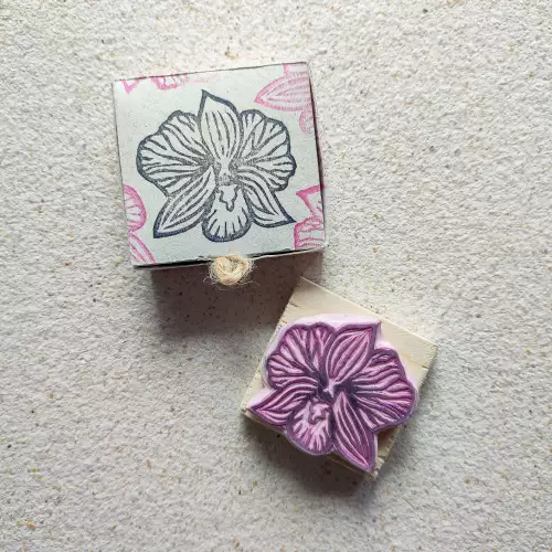 Sello orquídea cattleya hecho a mano 5x5 cm
