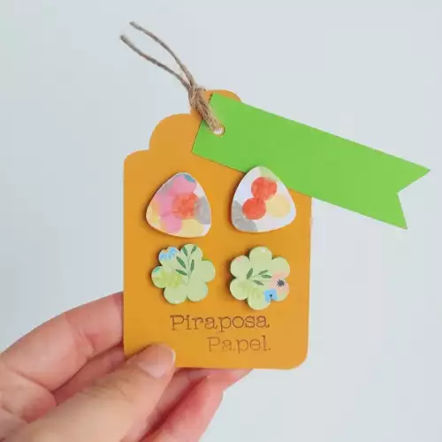 Set 2 aretes papel felicidad hipoalergénicos agua