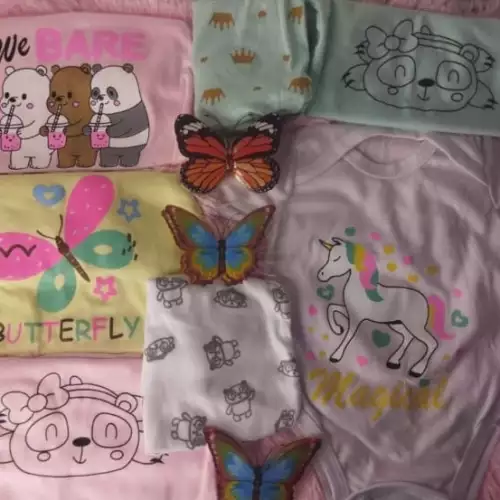 Set 7 bodys para bebé niña con diseños coloridos