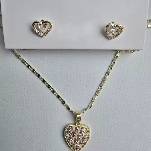 SET DE CADENA + ARETES CORAZON