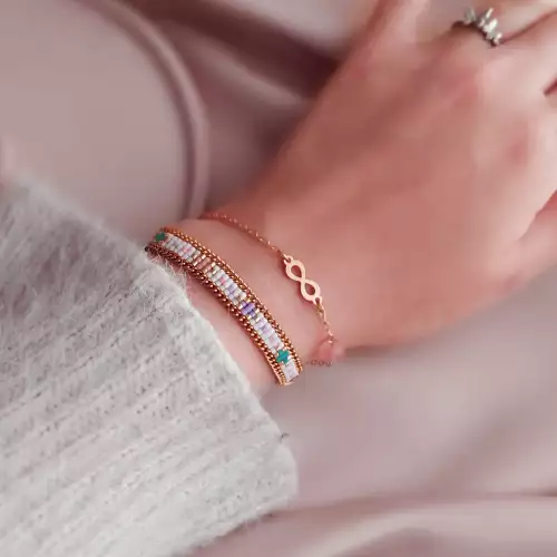 Set pulseras infinito con cuarzo fresa y miyuki