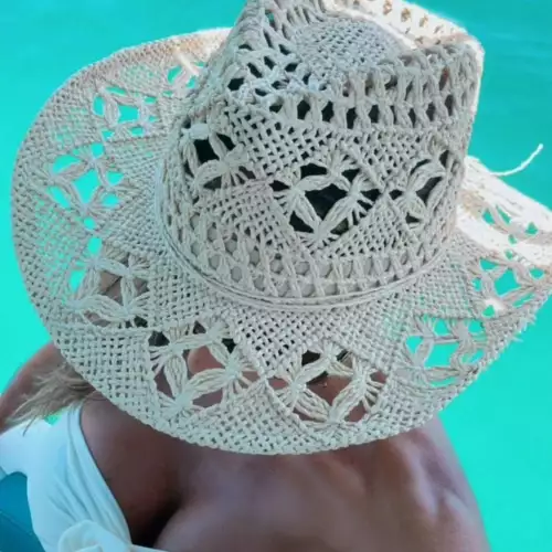 Sombrero vaquero con ajuste interno graduable