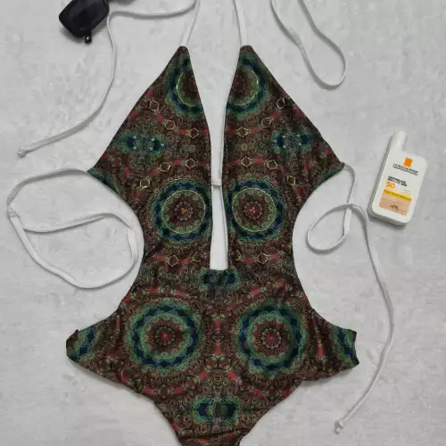 Vestido de baño estampado y bordado con piedras - Diseño 8