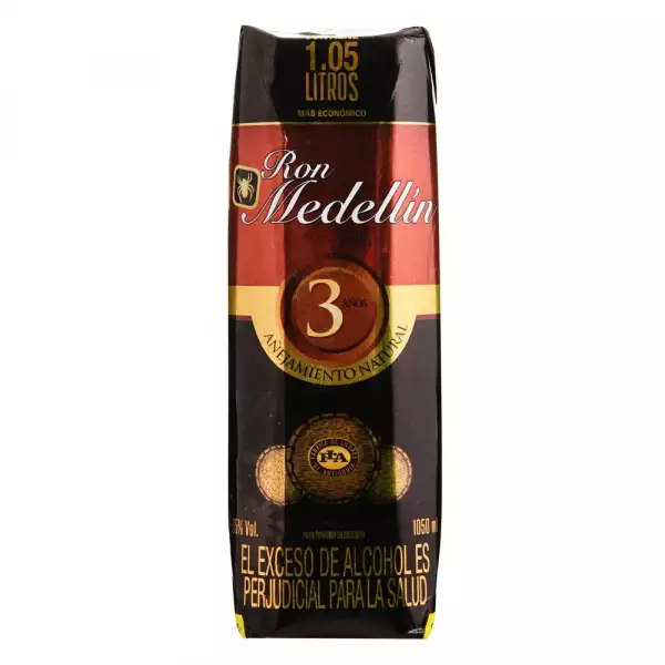 RON MEDELLIN TETRA EXTRA CONTENIDO X1050ml
