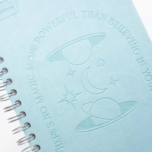 Cuaderno Argollado Tapa Dura Mediano 7 Materias Linea Corriente Norma Cuero Azul Claro Planetas