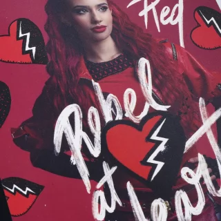 Cuaderno Cosido 100 Hojas Linea Corriente Descendientes - Rebel At Heart