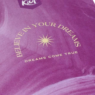 Cuaderno cosido tapa dura 90 hojas línea corriente Kiut believe in your dreams
