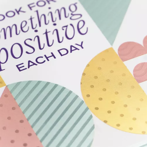Cuaderno Argollado Profesional Cuadro Chico Kiut Look For Something positive each day 100 Hojas