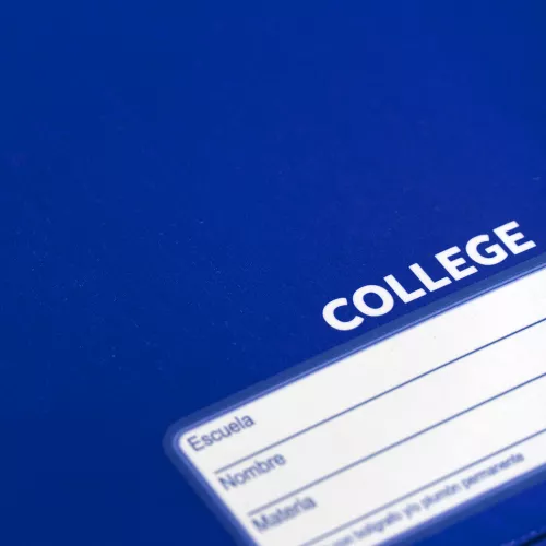 Cuaderno Cosido College Blanco Norma Color Azul 100 Hojas